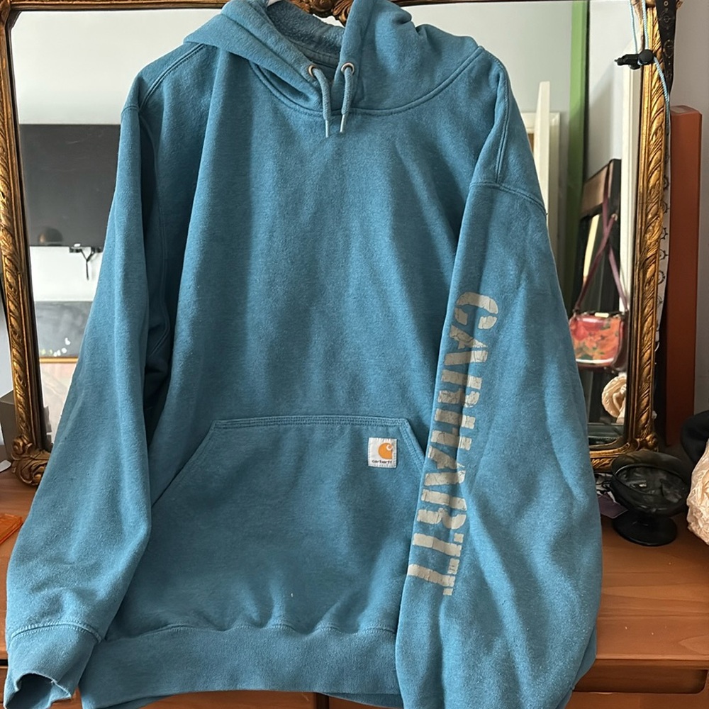 Carhartt hoodie